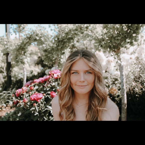 Meet your Posher, Makenna - Picture 3 of 7